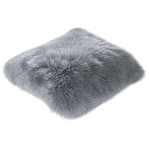 Luxor Living Schaffell Kissen in Dunkelgrau, 35x35 cm. Weiches Deko-Kissen für Sofa und Sessel.