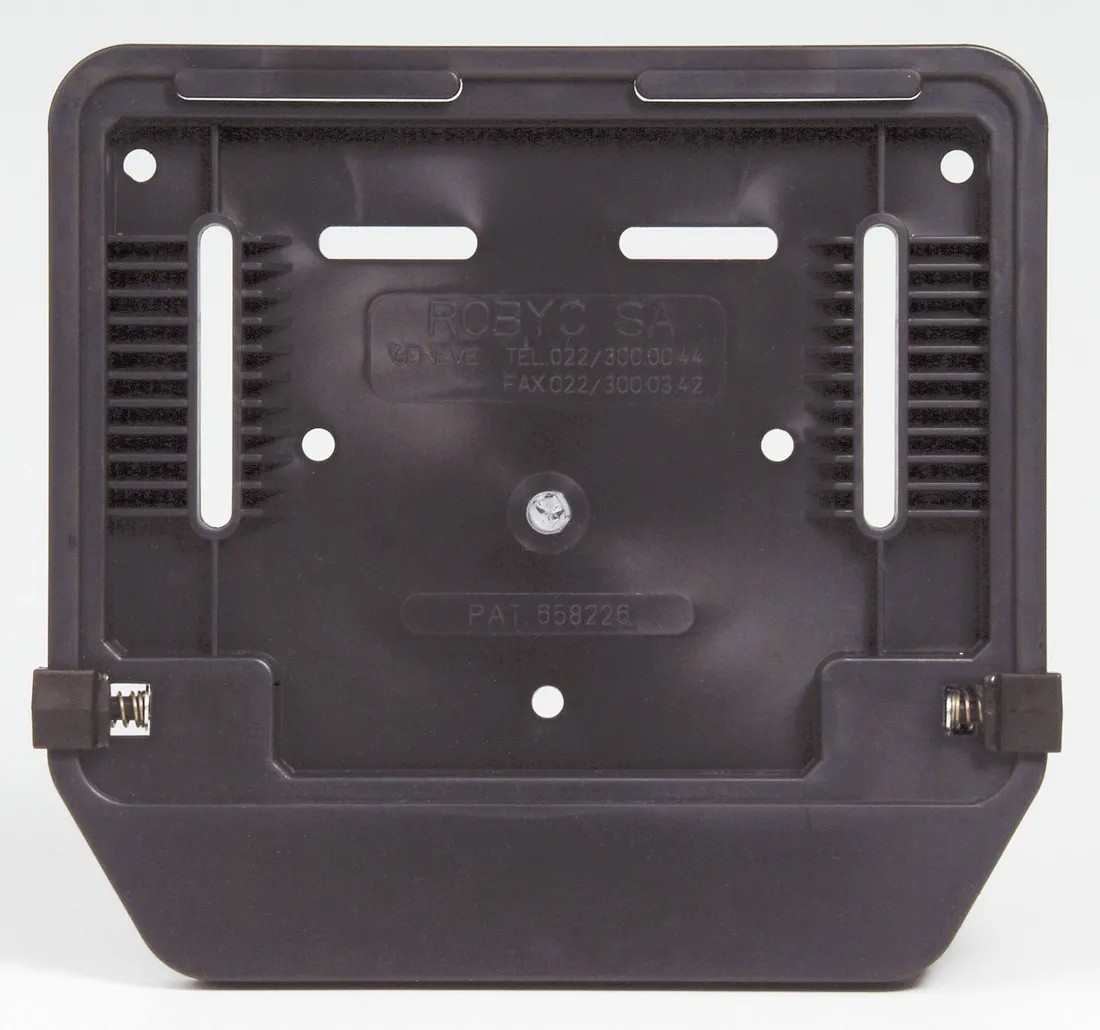 589_12549_MotoNUPVC18x19cm.jpg