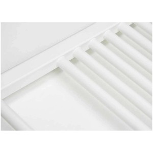 Gros plan du radiateur sèche-serviettes blanc Sonnenkönig Uni 2.