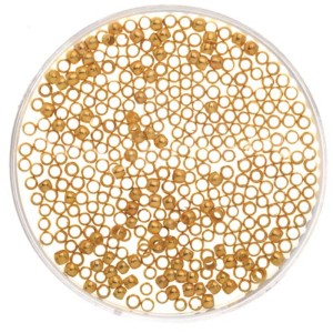 Goldene Glorex Quetschperlen, 2mm, 40 Stück, für Schmuckbasteln. Stopper für Ketten und Armbänder.