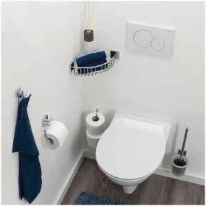 Tiger Onu Handtuchhaken Chrom im Badezimmer mit WC, Handtuchhalter und Ablage.