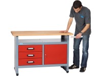 Montagekosten Werkbank 2,40 m + Materialschränke