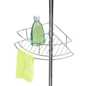 Étagère d'angle télescopique Wenko Dolcedo en acier inoxydable avec deux paniers, shampoing et serviette.