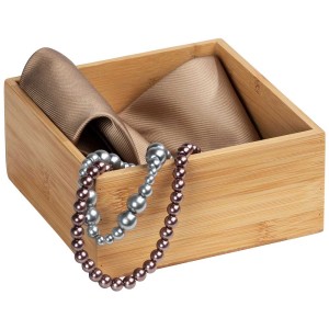 Étagère de salle de bain Terra Bamboo M, boîte carrée en bambou avec bijoux et tissu.