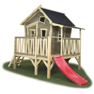 EXIT Crooky 350 cabane en bois gris-beige avec toboggan et véranda.
