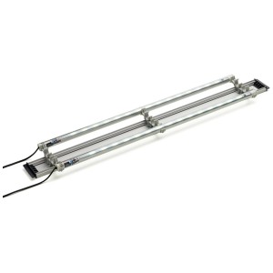 Kit d'éclairage LED Oase Highline Classic 200 pour aquariums, économe en énergie et étanche.