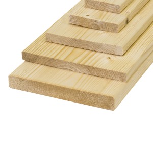 Glattkantbretter aus Fichte/Tanne, gehobelt und gefast, für vielseitige Holzbauprojekte.
