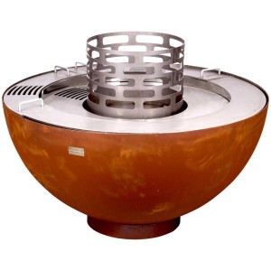 Brasero et barbecue Fireball Pro aspect rouille (Ø 100 cm) avec surfaces de grill et panier à feu.