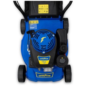 Rasaerba a benzina blu Goodyear GY40LM con motore da 132 cc e sacco di raccolta.