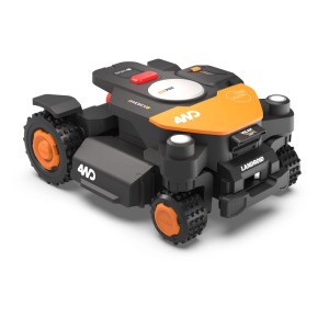 Robot rasaerba Worx WR340E M600 4WD Landroid Vision Cloud, primo piano. Il robot rasaerba è nero con dettagli arancioni.