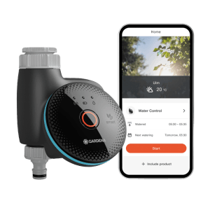 Computer per irrigazione Gardena Smart Water Control con controllo app e smartphone nell'immagine.
