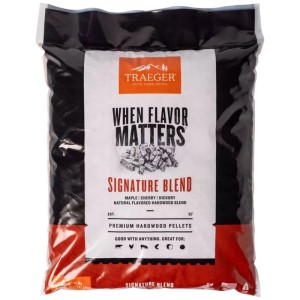 Sacchetto nero di pellet per grill Traeger Signature Blend Maple Cherry Hickory 9 kg. Pellet di legno duro premium.