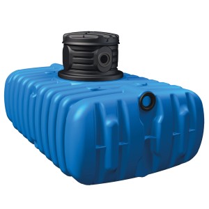 Cuve plate bleue 4rain Flat S 6 000 l avec rehausse de puits noire et couvercle de cuve.