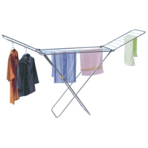 Stendibiancheria a cavalletto MSV in acciaio inox con bucato steso, ca. 180x105x48cm.