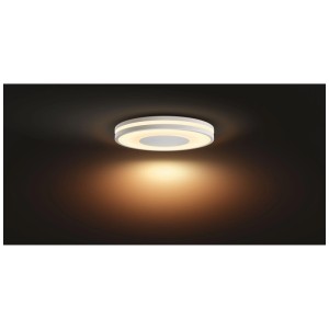 Weiße Philips Hue LED Deckenleuchte Being mit Dimmschalter, leuchtend.