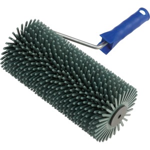 Rouleau à pointes LUX Comfort, largeur 25 cm, pour aérer les enduits et mortiers.