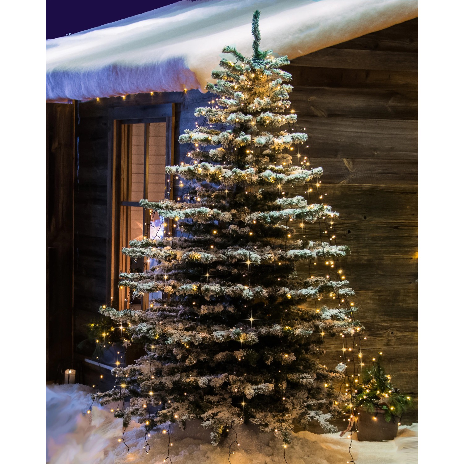 Konstsmide LED Baummantel Mit 5 Strängen, 250 Bernsteinfarbene LEDs, 30V Trafo - Einfache Weihnachtsbaum-Deko