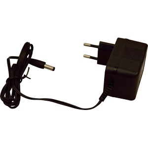 Chargeur pour cisaille à gazon et taille-haies sans fil CMI C-A-GS-3,6Li. Pour charger les batteries 3,6 V.