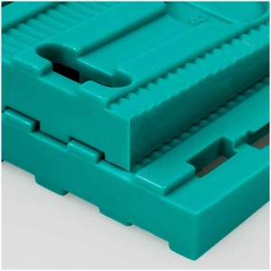 Cales universelles Wolfcraft (30 pcs) pour stratifié et parquet, détail du connecteur.