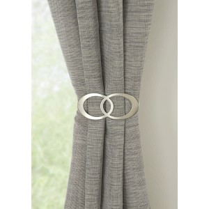 Fermaglio per tenda Gardinia Infinity, acciaio inox spazzolato, fissato alla tenda.