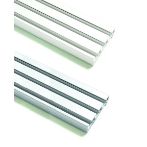 Binario per tende a pannello Gardinia, a 3 vie, bianco e argento, 210 cm.