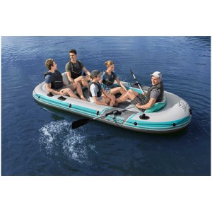 Bateau gonflable Bestway Hydro-Force Adventure Elite X5 avec 5 personnes sur l'eau.