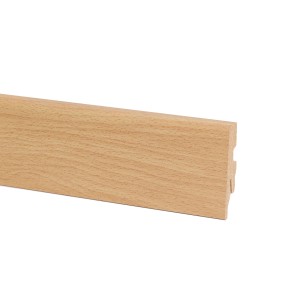Plinthe en hêtre, 60x20 mm, longueur 2,6 m, matériau MDF pour transition sol-mur.