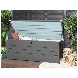 Graue Beliani Auflagenbox Cebrosa aus Stahl, geöffnet mit Kissen. Universalbox für Garten und Terrasse.