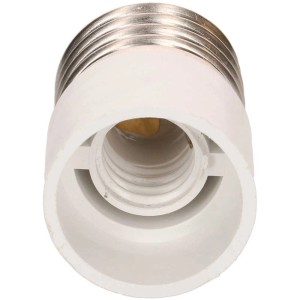 Réducteur blanc E27 vers E14 pour installation de lampe.