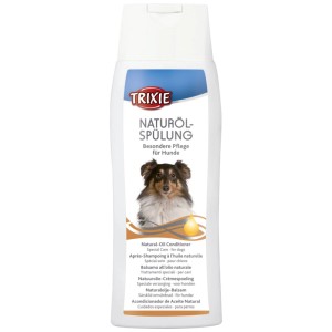 Trixie Balsamo Naturale per Cani, flacone da 250ml per pelo lucido e facile da pettinare.