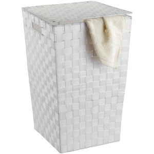 Cesto portabiancheria bianco Wenko Adria Square con coperchio e biancheria, in plastica intrecciata.