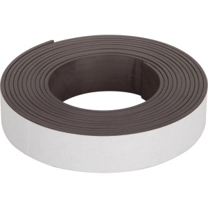 Nastro magnetico autoadesivo Suki, 2,5 m x 20 mm, per accessori per mobili.