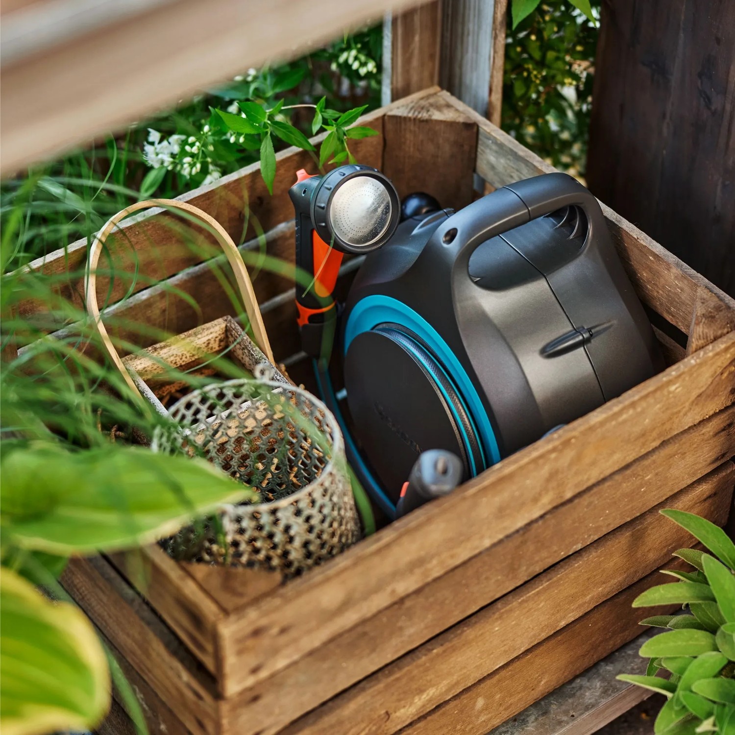Fabelhafte Gardena Schlauchbox Bodenmontage Bilder