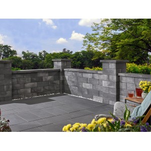 Kann Lindeza Mauer mit Pfeilerabdeckung in Vulkananthrazit. Moderne Gartengestaltung mit Mauersteinen.