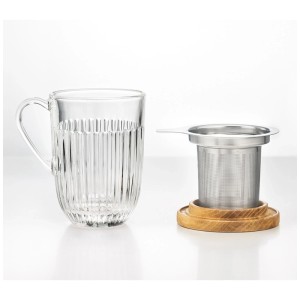 Tazza da tè La Rochère con filtro in acciaio inox e coperchio in bambù. Design chiaro per gustare il tè.