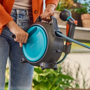 Gardena Avvolgitubo Move Mobile 10 m con tubo, lancia e raccordo per irrigazione giardino.