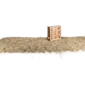 Trixie Natural Living torre gioco per piccoli roditori in legno con 9 scomparti e due ingressi.
