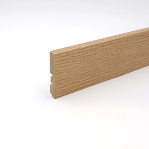 Plinthe MDF Plate 60 Chêne, 56x10x2400 mm, vue détaillée.