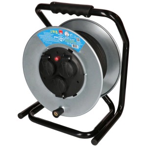 Enrouleur de câble MaxReel en acier, noir, IP55, avec 3 prises de type 13 et câble de 25 m.