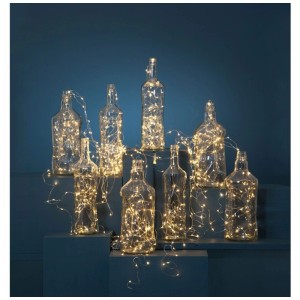 Guirlande lumineuse Star Trading Dew Drop dans des bouteilles, argentée, avec 720 LED blanc chaud.