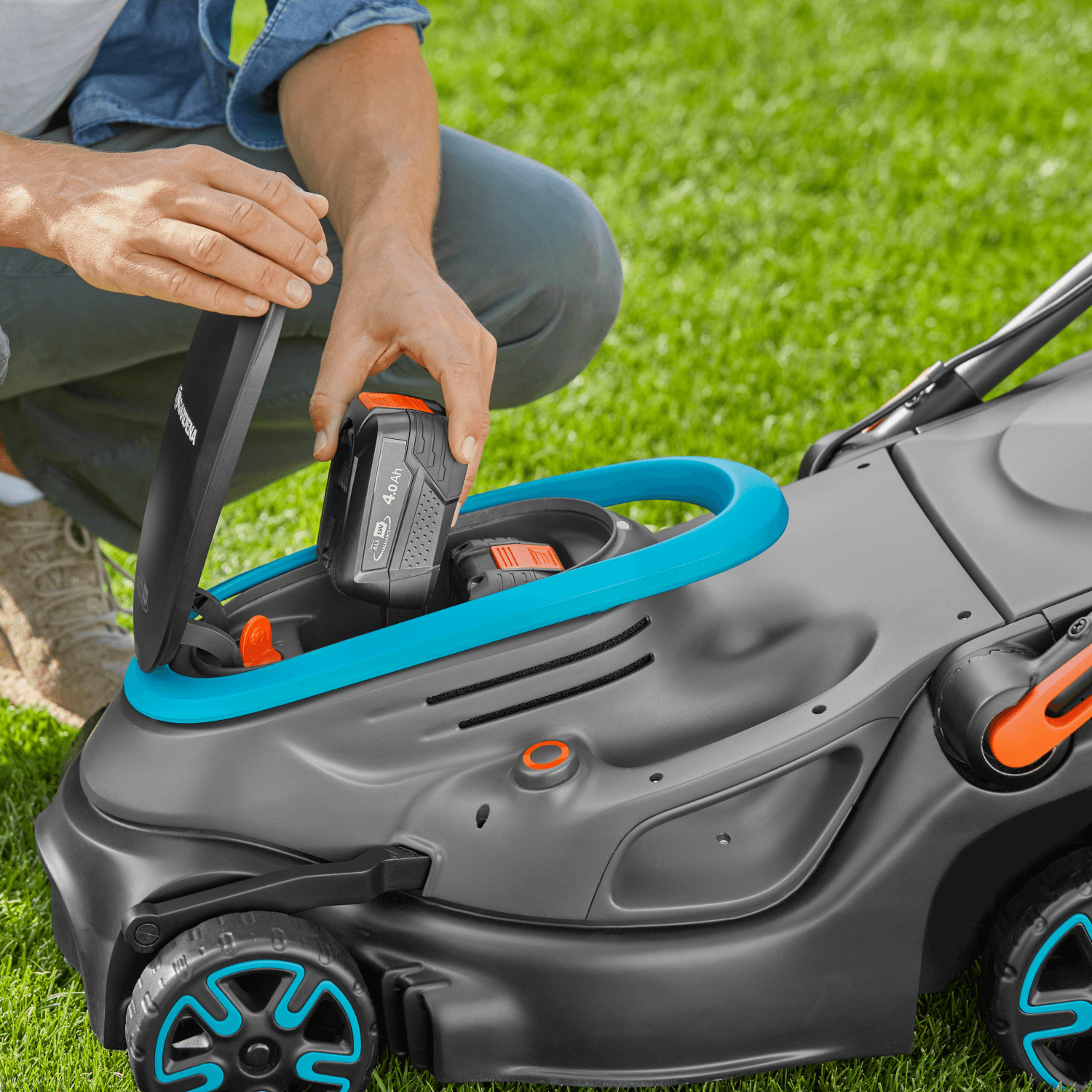 Gardena AkkuRasenmäher PowerMax 37/36 V P4A ReadyToUseSet inkl