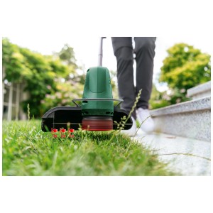 Tagliabordi a batteria Bosch EasyGrassCut 18V-26 taglia i bordi del prato.
