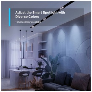 Tapo Smart Wi-Fi Spotlight L630 bianco, multicolore, in un moderno soggiorno.