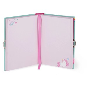Diario Legami unicorno aperto con lucchetto e segnalibro rosa, pagine interne con illustrazione di unicorno.